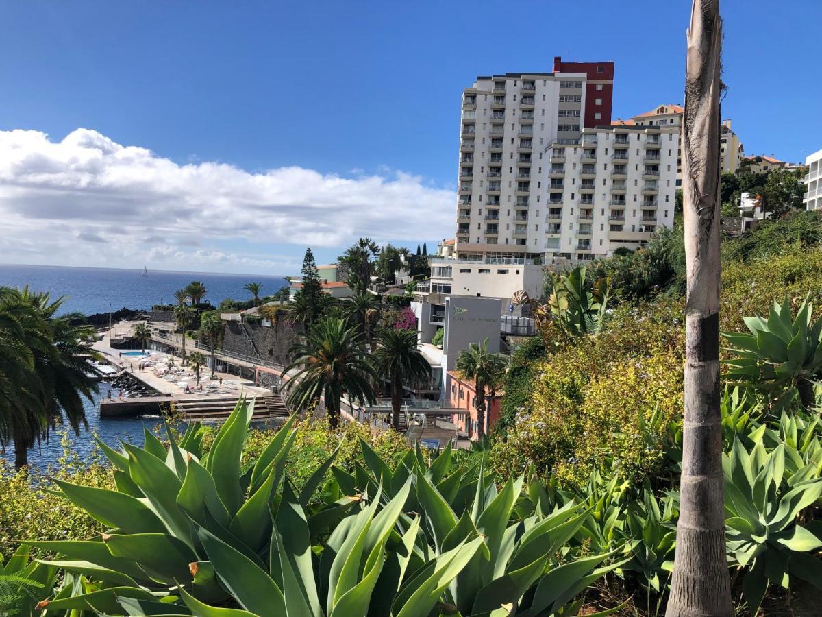 Beach Studio Apartment フンシャル エクステリア 写真